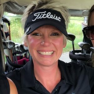 Meet your Posher, Amy